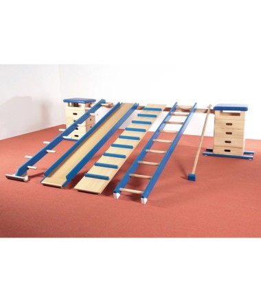 Kubler Sport sporto kompleksas iš 8 dalių