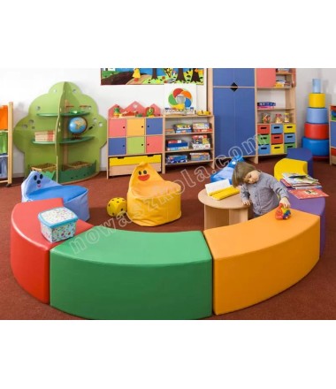 Minkštų blokų sėdynių komplektas.