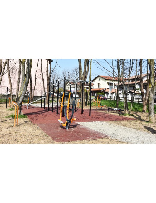 Dvigubas lauko treniruotės ''Slidės''