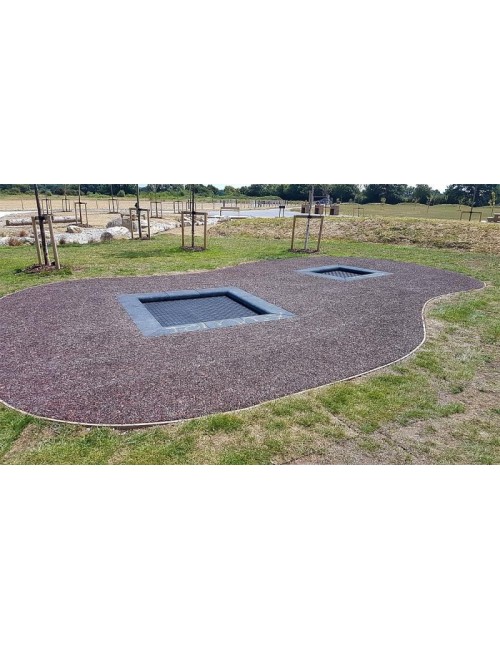 Žemės trampolinai vaikams Trampolinų kiemas 2,00x2,00 m.