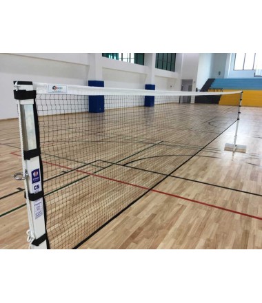 Varžybinis badmintono tinklas su PES kontūru, sustiprintas ir su šoniniais Velcro diržais.
