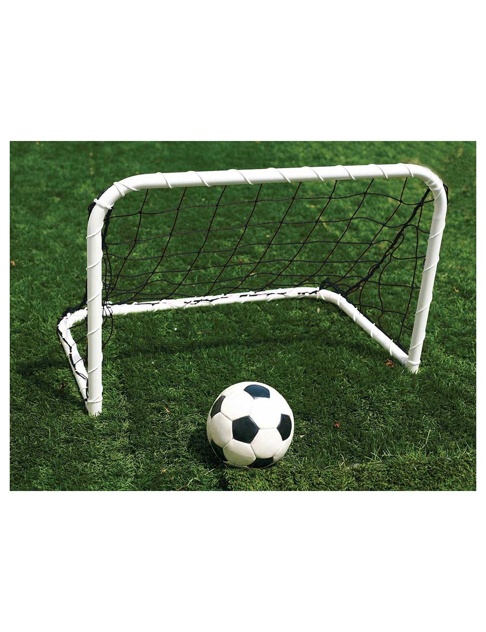 Maži futbolo vartai su tinklu, skirti treniruotėms, matmenys 0,9 m x 0,6 m.