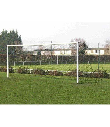 Plieno futbolo vartai su viršutine tinklo atrama