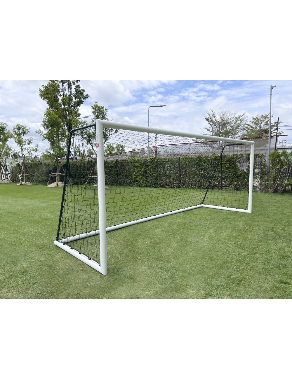 9 žaidėjų futbolo vartų rinkinys - 5 m x 2 m