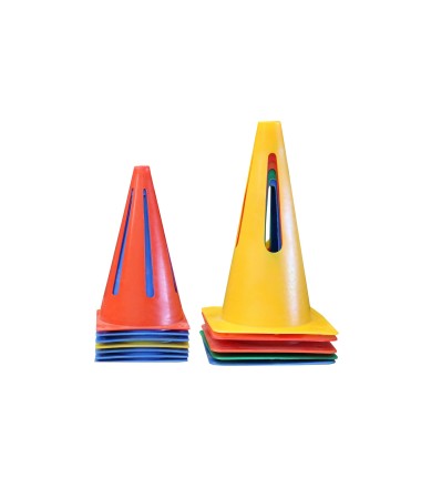 Futbolo aikštės PVC žymeklis, aukštis 31 cm.