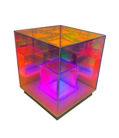 3D šviestuvas ''Kubas''